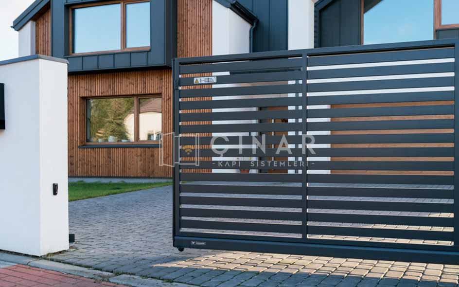 Bağlarbaşı Sürgülü Bahçe Kapısı - Çınar Kapı Sistemleri