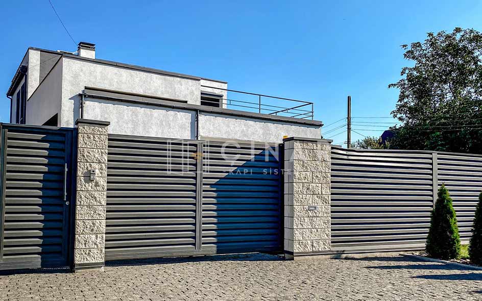 Sürgülü Otomatik Bahçe Kapısı - Çınar Kapı Sistemleri