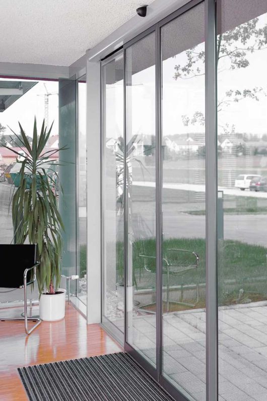 Fotoselli Kapı Sistemleri - Çınar Kapı Sistemleri